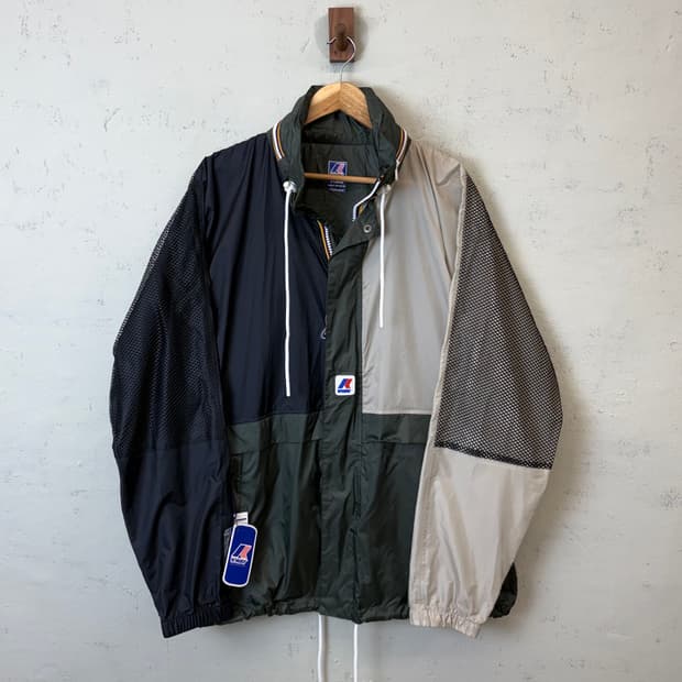 새상품 까웨 리메이크 바람막이