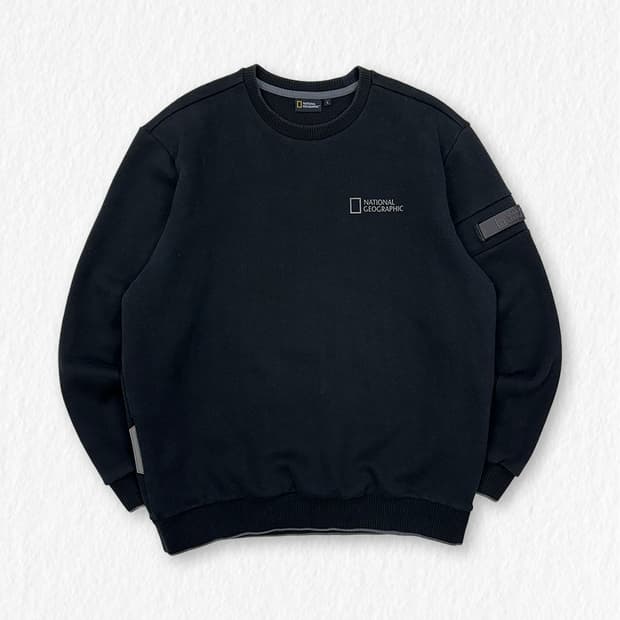 내셔널지오그래픽 맨투맨 블랙