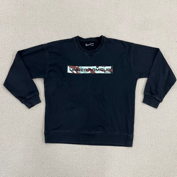 [XL] 언더아머 라이벌 플리스 카모 워드마크 크루 맨투맨 스웻셔츠 01