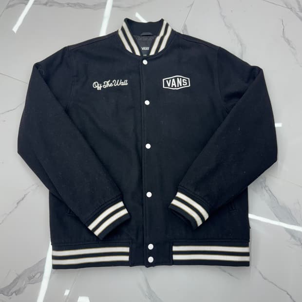 •VANS 반스 검정색 바시티 자켓 점퍼