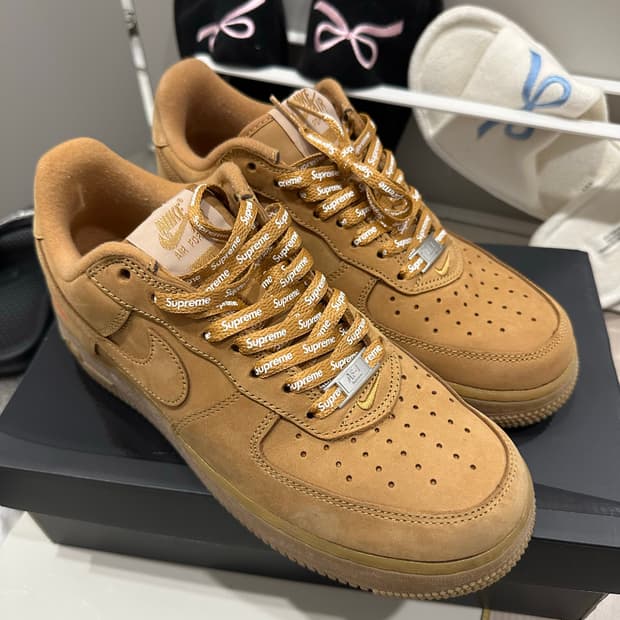 나이키 슈프림 된장포스 260