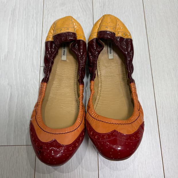 미우미우 플랫슈즈