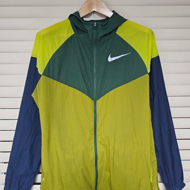 나이키 러닝 바람막이 자켓 L(100)