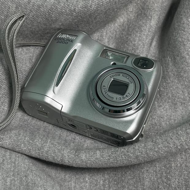 (수리 필요/부품용/장식용)Nikon coolpix 2200