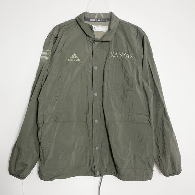 D2 아디다스 새상품 캔자스 제이hawks 살루트 투 서비스 풀스냅 재킷