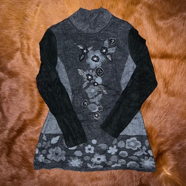 Floral Knit Tunic Top