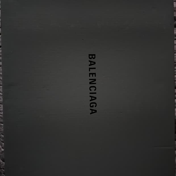 3XL 스니커즈 발랜시아가 블랙 43사이즈 팝니닷 (285)