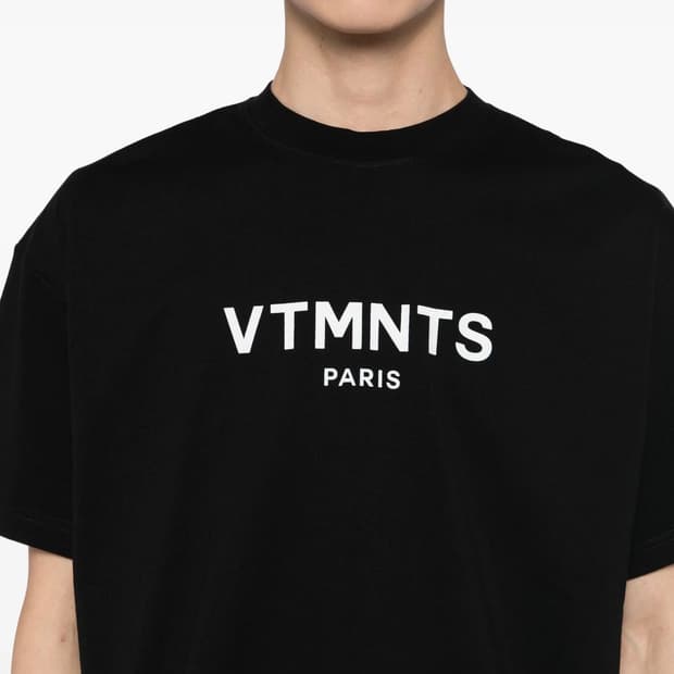 베트멍 VETEMENTS 티셔츠 (택채 새제품)