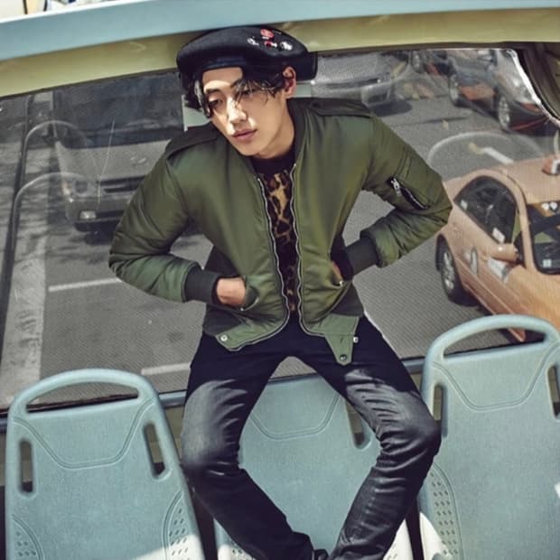 생로랑 퍼머넌트 봄버 자켓 