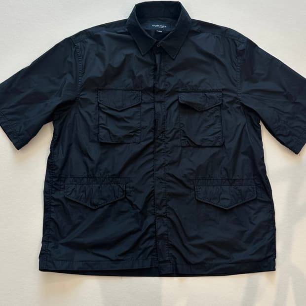 이스트로그 반팔셔츠 블랙 xl