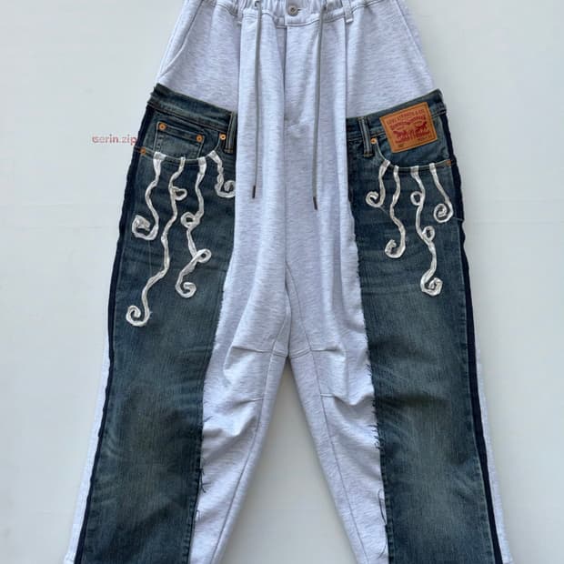 𝖭𝖮. 703 리바이스 커스텀