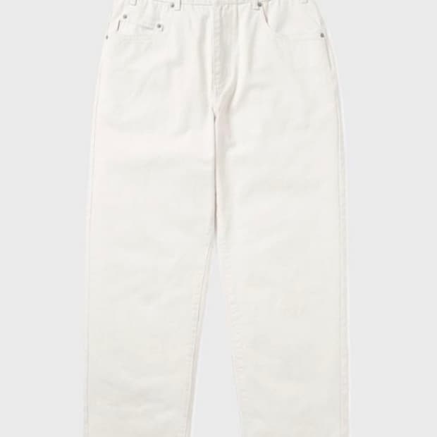 릴렉스드 진 화이트