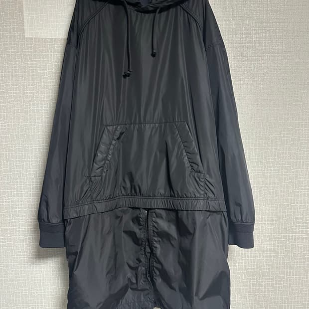 Juun.J의 블랙 후드 롱 코트