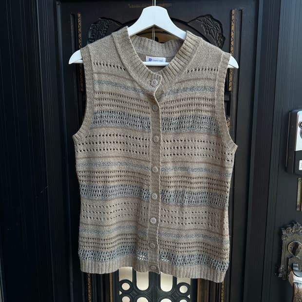 graceful days punching knit vest
