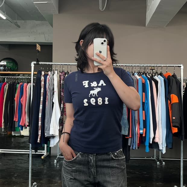 Abercrombie A&F 1892 로고 반팔