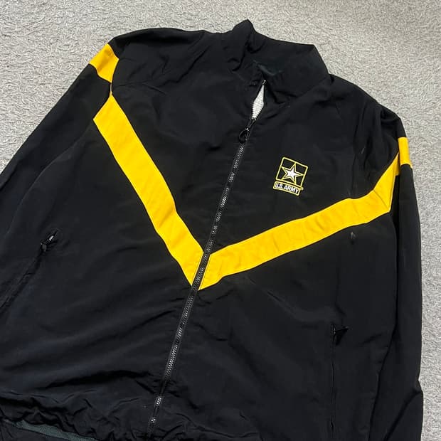 [105-110] ipfu 바람막이