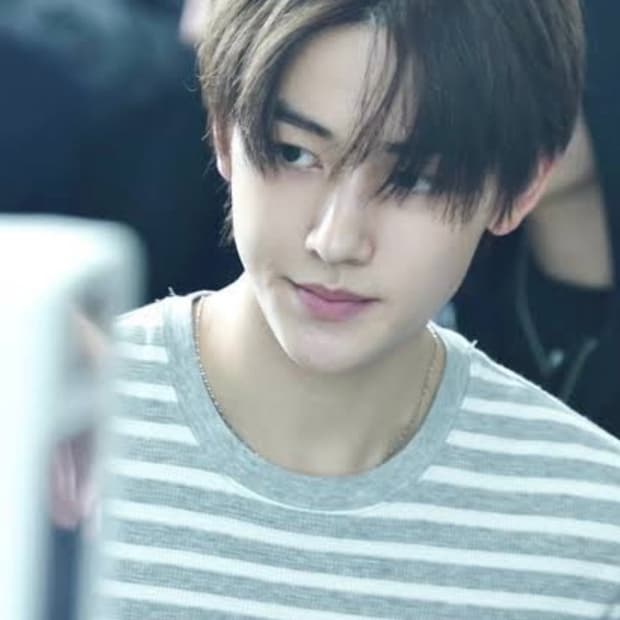 폴로 코르티스 엄성현 스트라이프