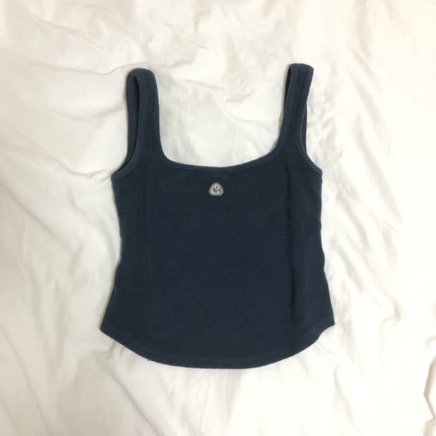 코이세이오 sleeveless 