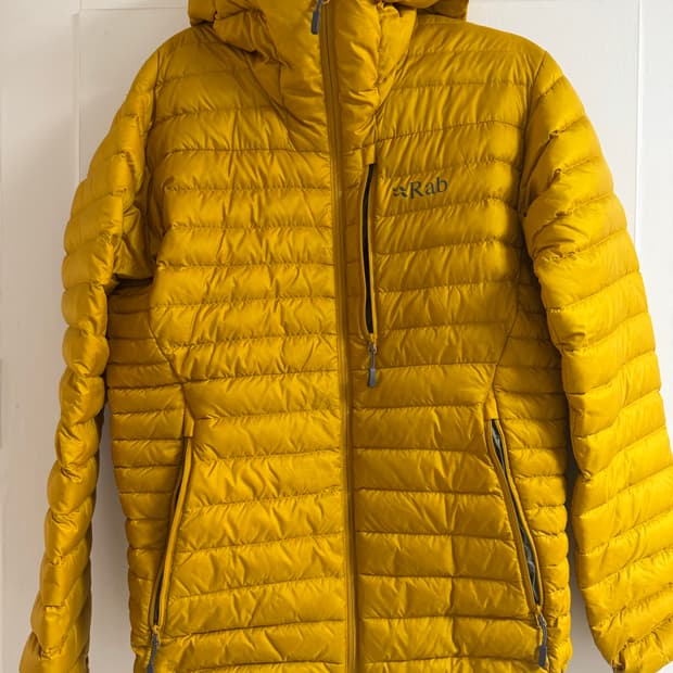 랩 알파인 자켓 경량패딩