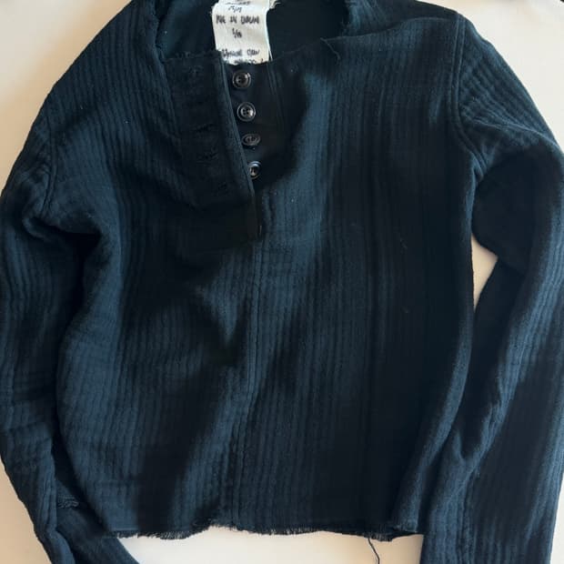 jas CVIII 디스트레스드 숏 헨리넥