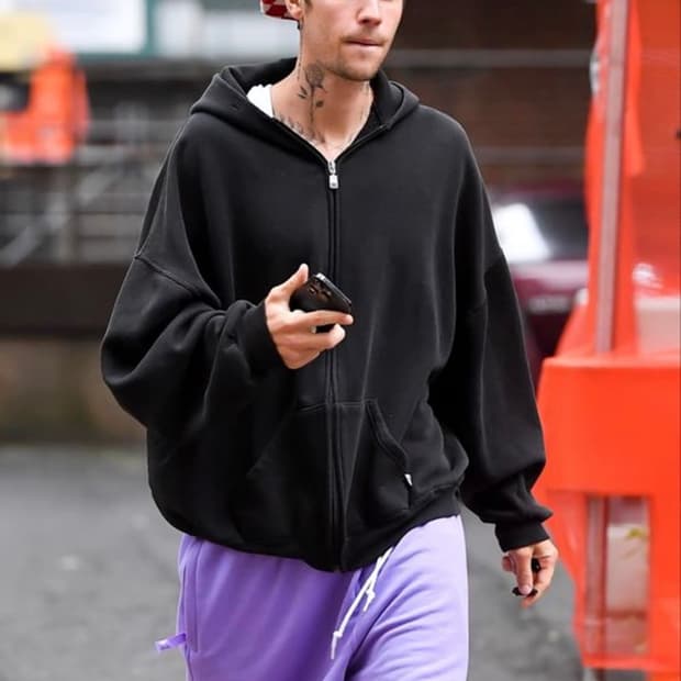 빈티지 러셀 애슬래틱 후드집업 블랙