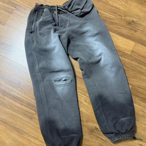 (ARIELLA) SPOILED SWEATPANTS