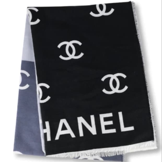 샤넬 cc 리버시블 멀티컬러 머플러 목도리