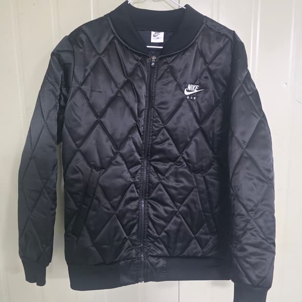 나이키 에어 퀼팅 자켓 블랙 M