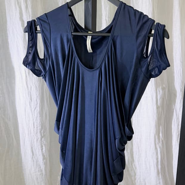 발렌시아가 2004 s/s drape top
