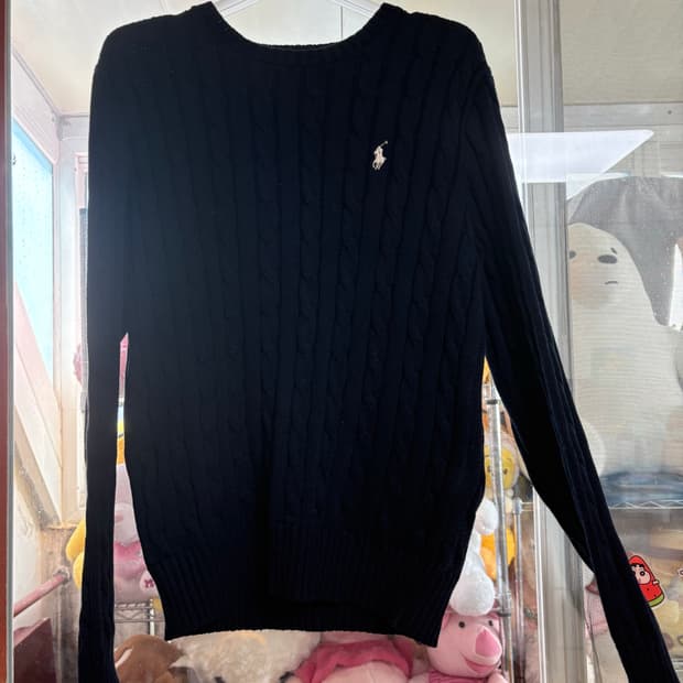 폴로네이비니트 판매합니다