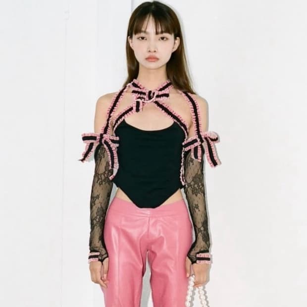 제니착용 Nodress lace sleeve top