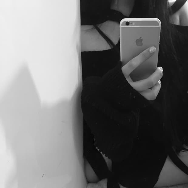 나체 - HALTER STRAP KNIT BLACK