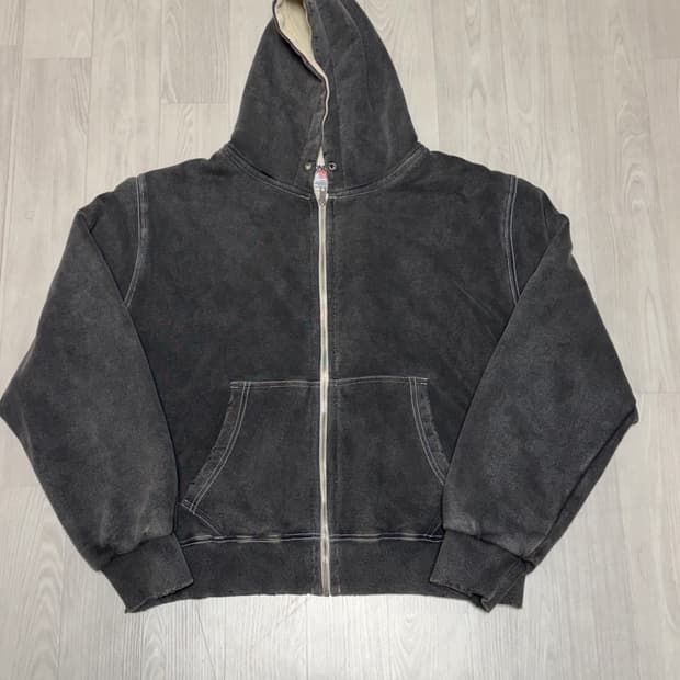 소버 굿즈 후드집업