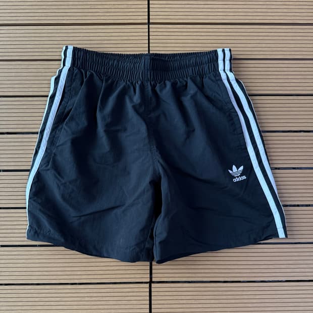 아디다스 우븐 트랙 쇼츠