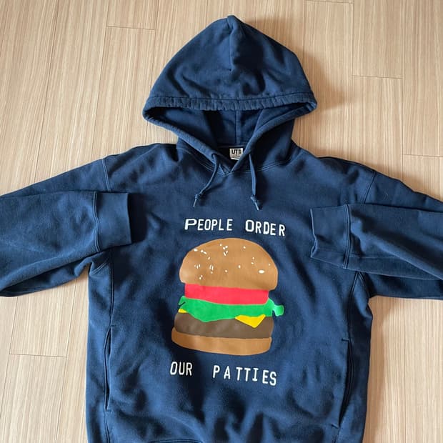 유니클로 CPFM 스폰지밥 25주년 후드티 M