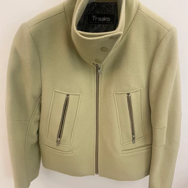 FREAKS 올리브 울 하프자켓