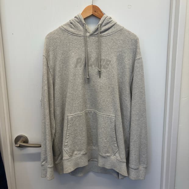 Palace tri-ferg logo hoodie