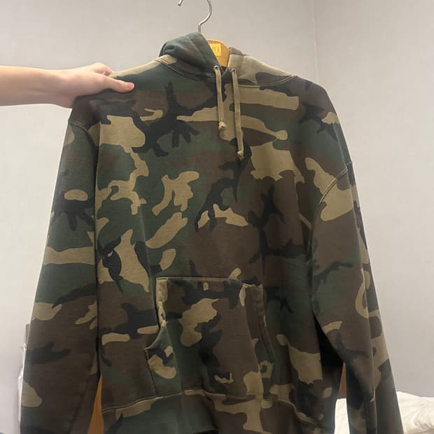 슈프림 카모 후드티
