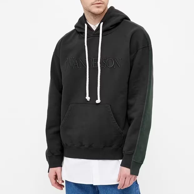 JW앤더슨 플리스 후드티 블랙/그린 M

상태 최상