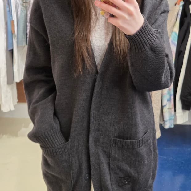 FENDI 펜디 브이넥 가디건