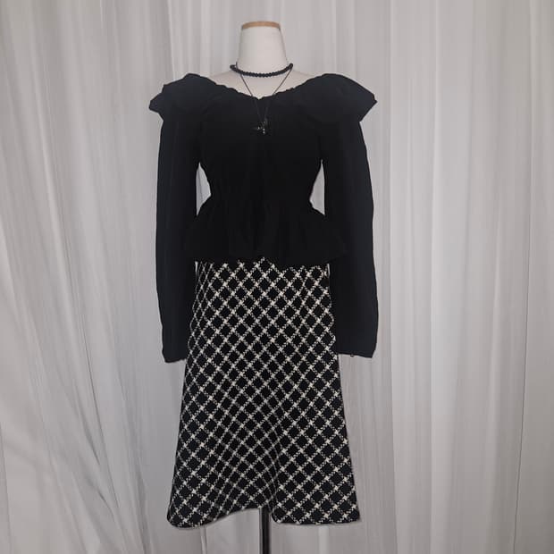 brigitte 빈티지 화이트 앤 블랙 모직 스커트