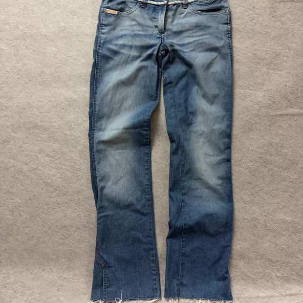 돌체앤가바나 부츠컷 데님팬츠