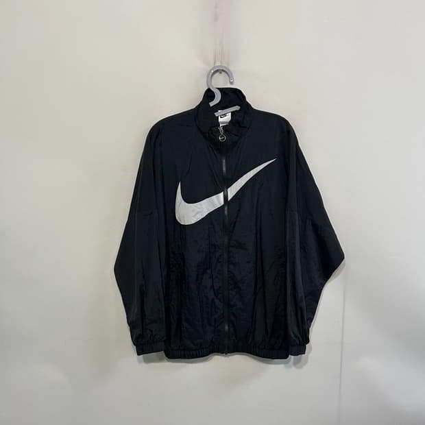 나이키 빅스우스 나일론 바람막이 S 여성 상태최상 블랙 