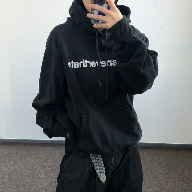 Thisisneverthat 디스이즈네버뎃 화이트로고 블랙후드티