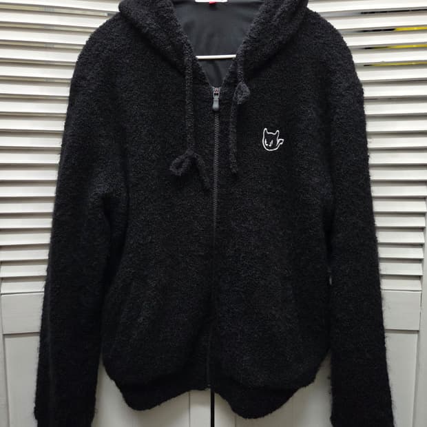 왁 WAAC 부클 니트 후드 집업