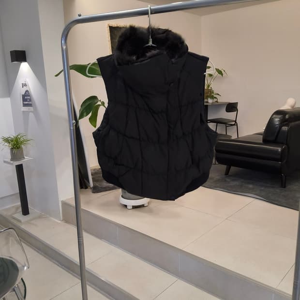 폭스퍼 패딩조끼