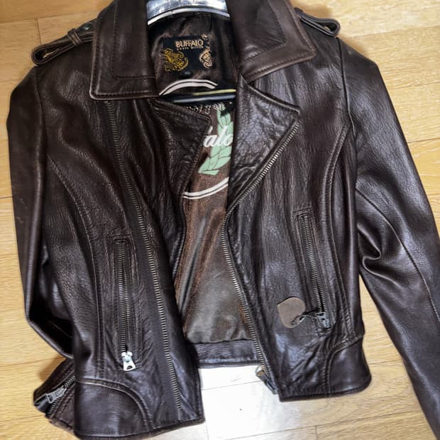 버팔로 데이비드 비튼 브라운 레더자켓