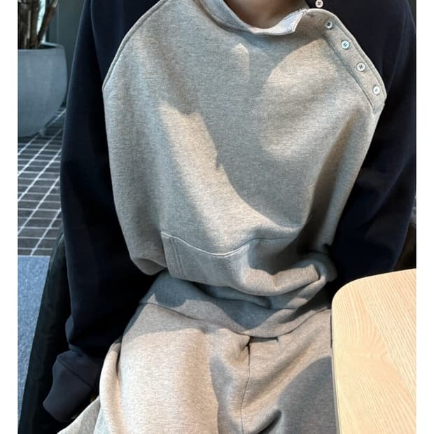 rbu Asymmetric raglan sweatshirts