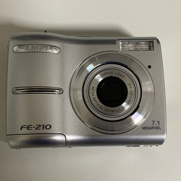 ✨ 📷 올림푸스 FE-210 실버 빈티지 디카 ✨