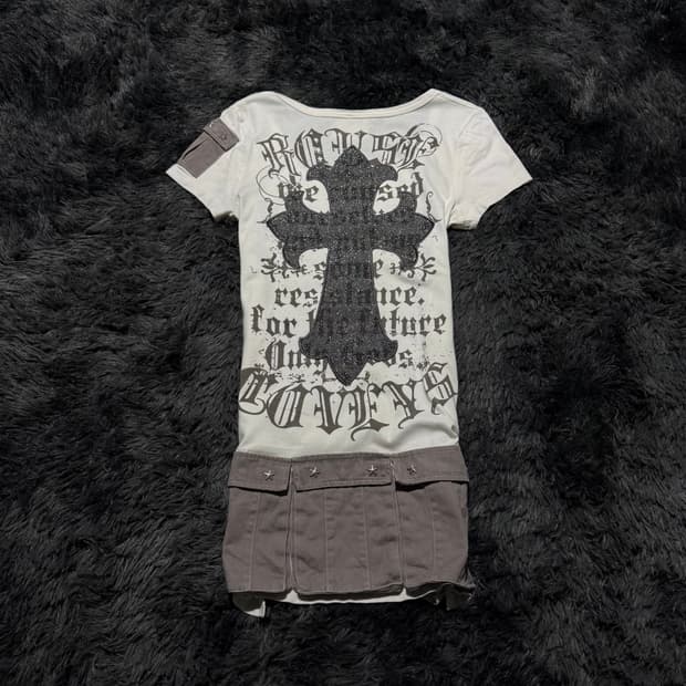 DURER 십자가 레터링 글리터 Y2K 반팔